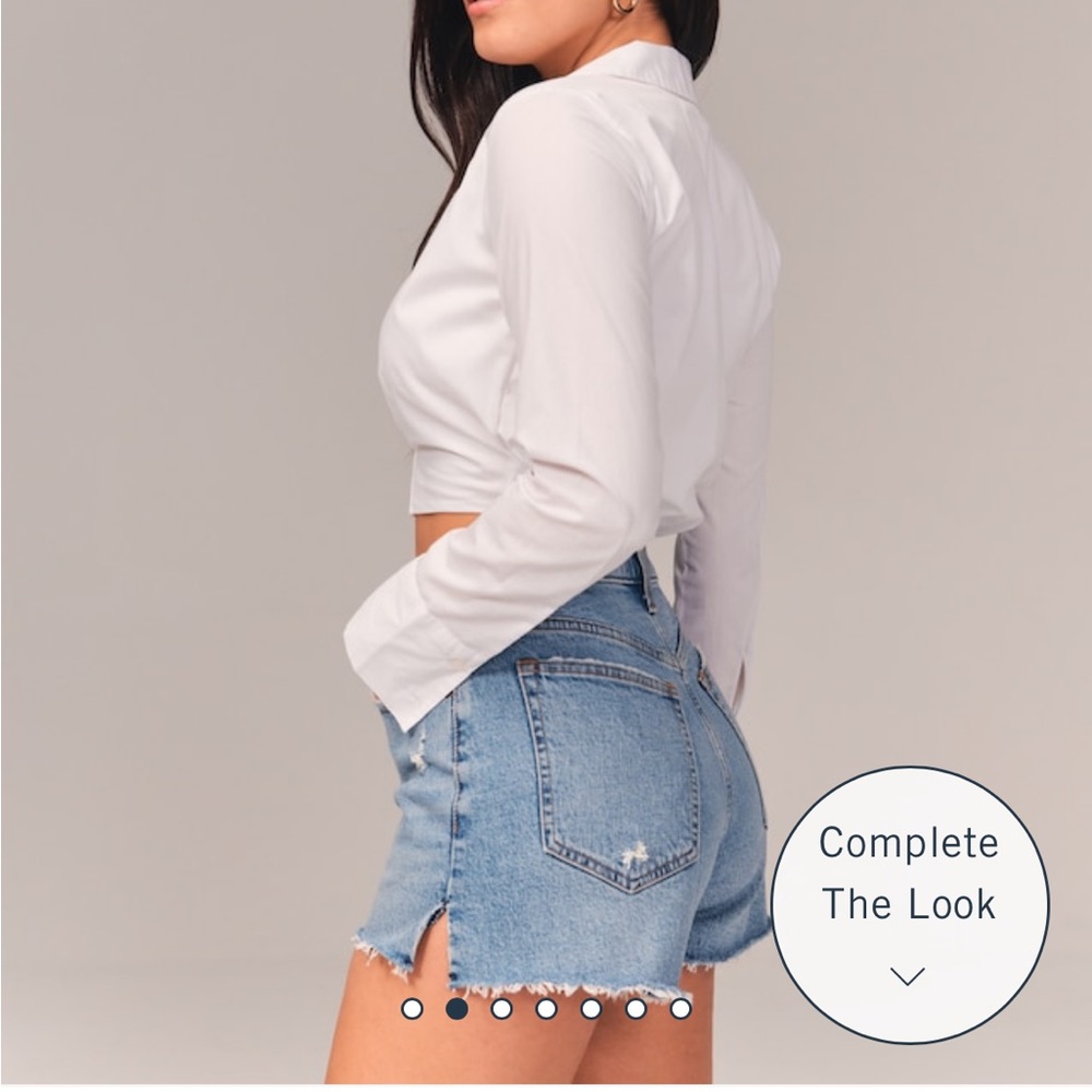 Abercrombie Curve Love High Rise Mom Short - Picture 5 of 6
